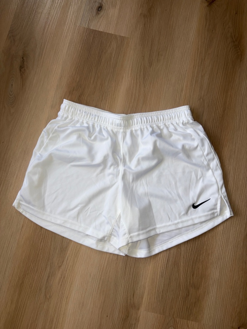 Nike - Women's White Athletic Shorts - M NWOT